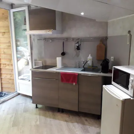 Chalet Type Studio De Charme Avec Jacuzzi * Touet-de-l'Escarene